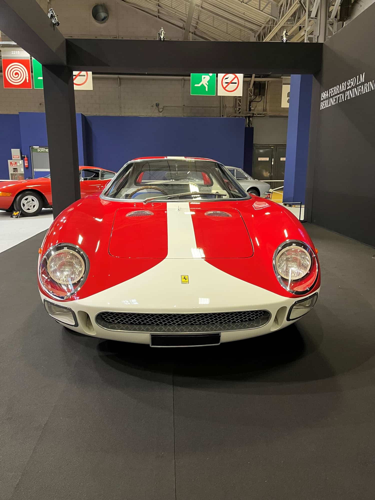 Ferrari 250 LM Berlinetta par Pininfarina, lot invendu lors de la vente Artcurial